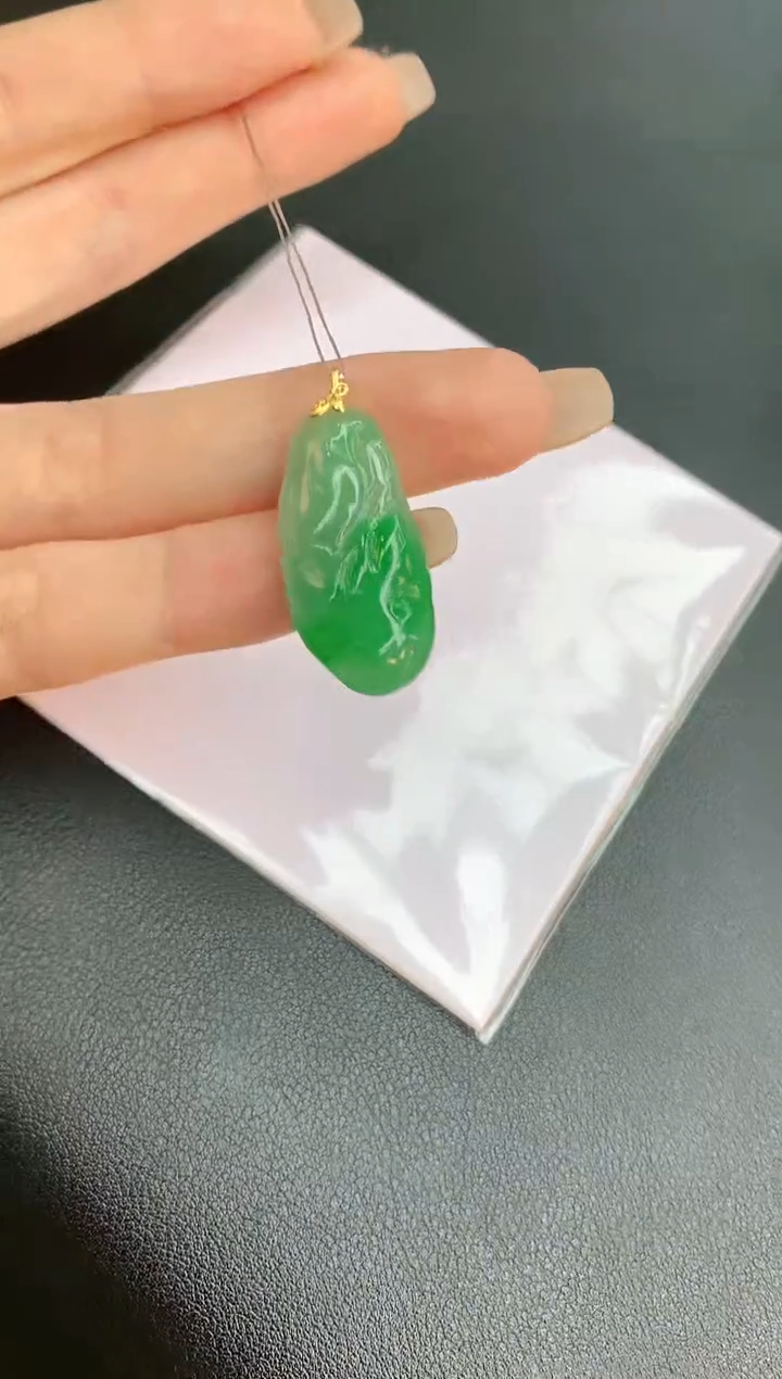 【闪购商品】翡翠颈饰18K金镶嵌赠礼盒证书 珍珍