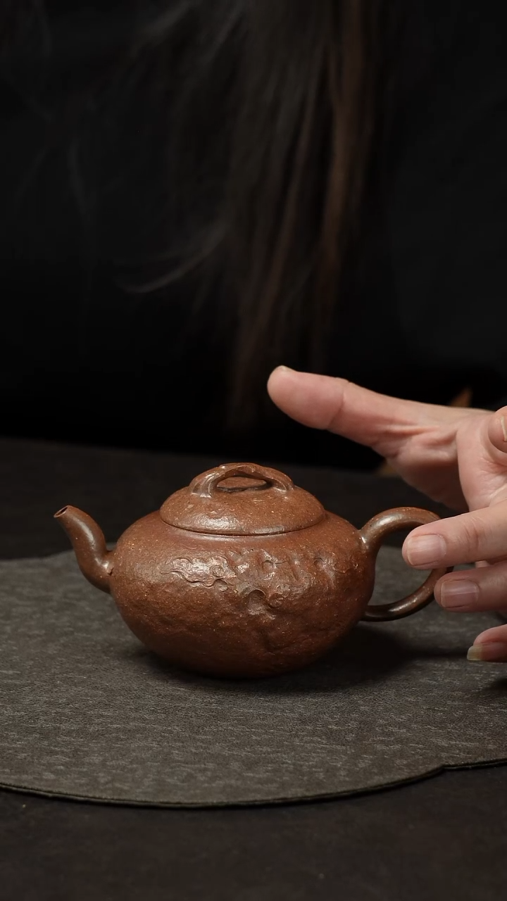 茶壶紫砂小*主清灰段泥紫砂壶（裴超）