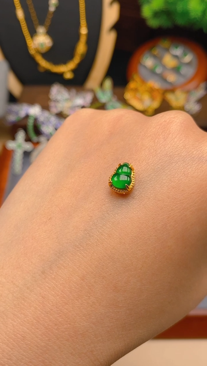 【闪购商品】翡翠吊坠(不含链)银S925镶嵌葫芦潘多拉