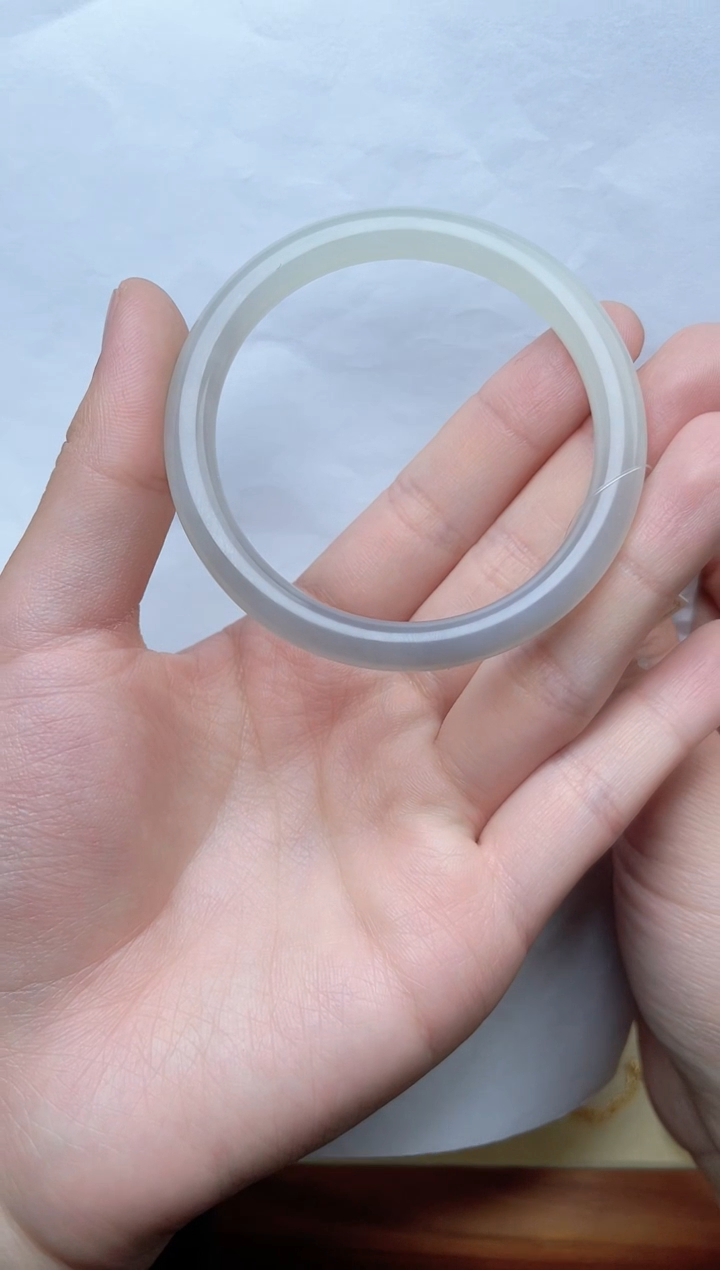 【闪购商品】和田玉手镯未镶嵌55圈口kk