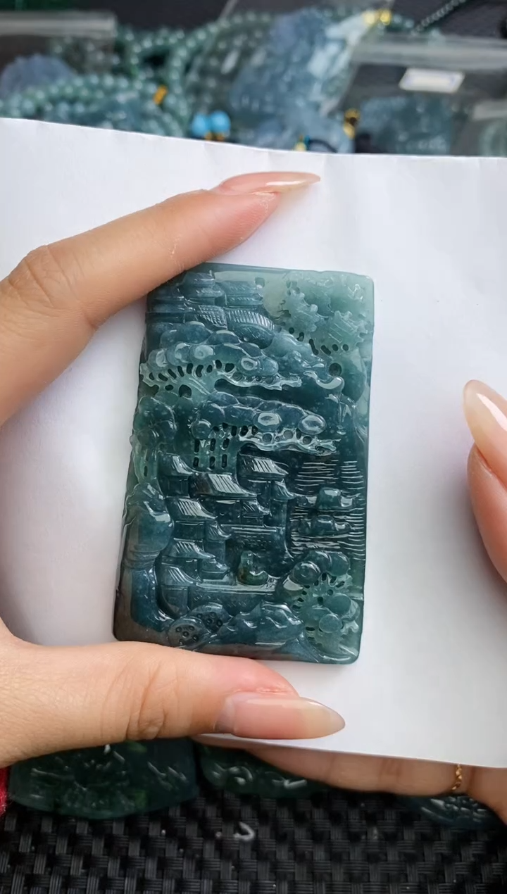 【闪购商品】翡翠颈饰未镶嵌111111111