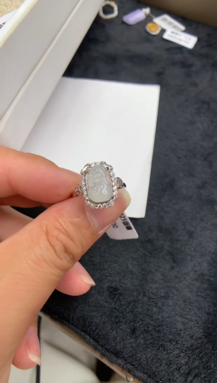 翡翠戒指银S925镶嵌戒指