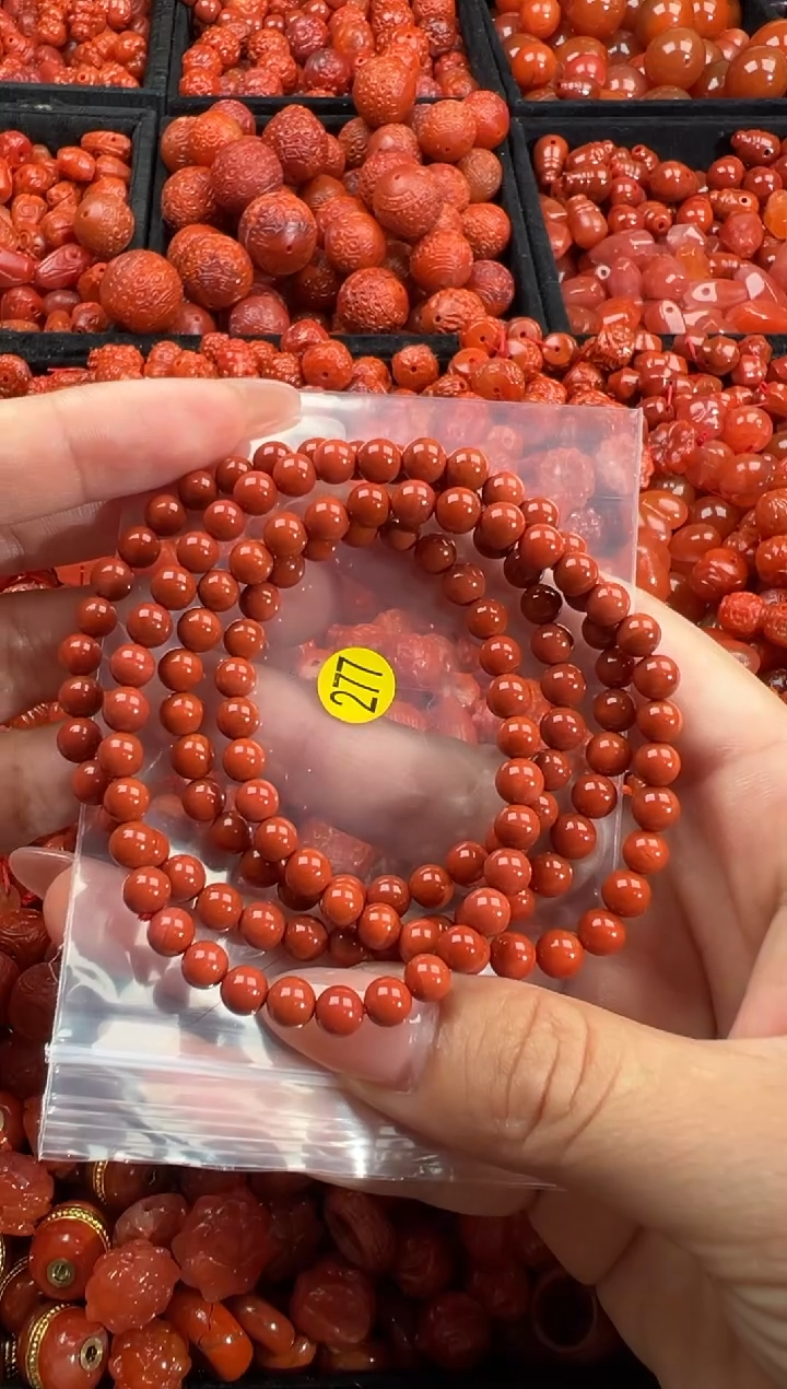 南红玛瑙未镶嵌颈饰佳*010