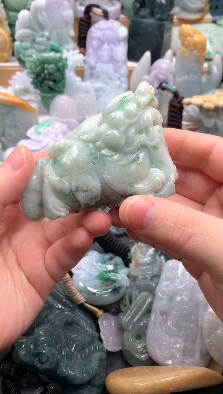 吊坠(不含链)未镶嵌翡翠1