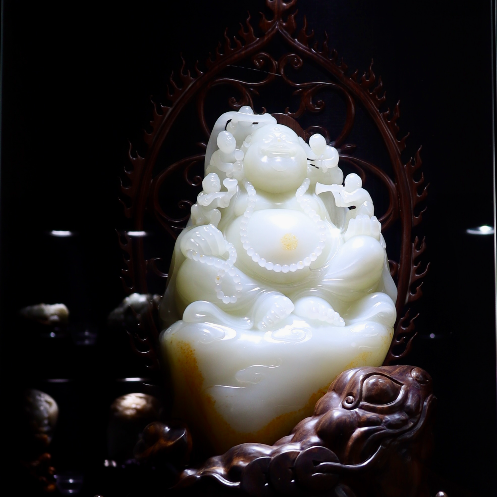 和田玉白玉笑弥勒摆件