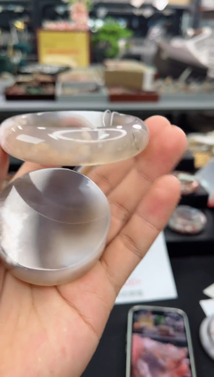 【闪购商品】石英质玉手镯未镶嵌55圈口（赠品镯心）3567223