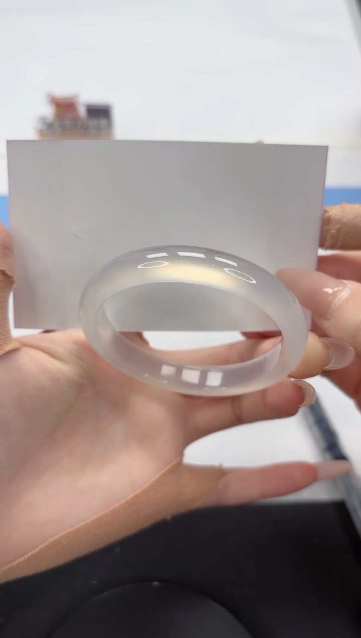 【闪购商品】石英质玉手镯未镶嵌A234-54.8