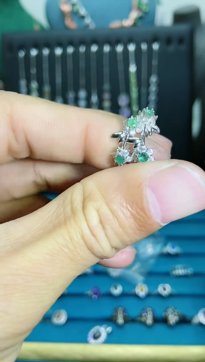 【闪购商品】祖母绿戒指银S925镶嵌21341