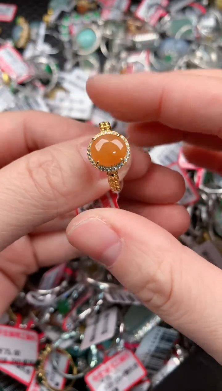 银S925镶嵌戒指翡翠888              7