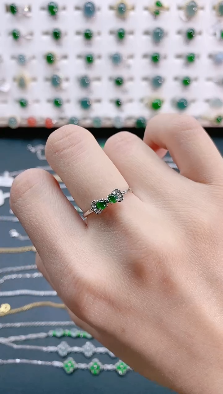 【闪购商品】翡翠戒指银S925镶嵌天然翡翠