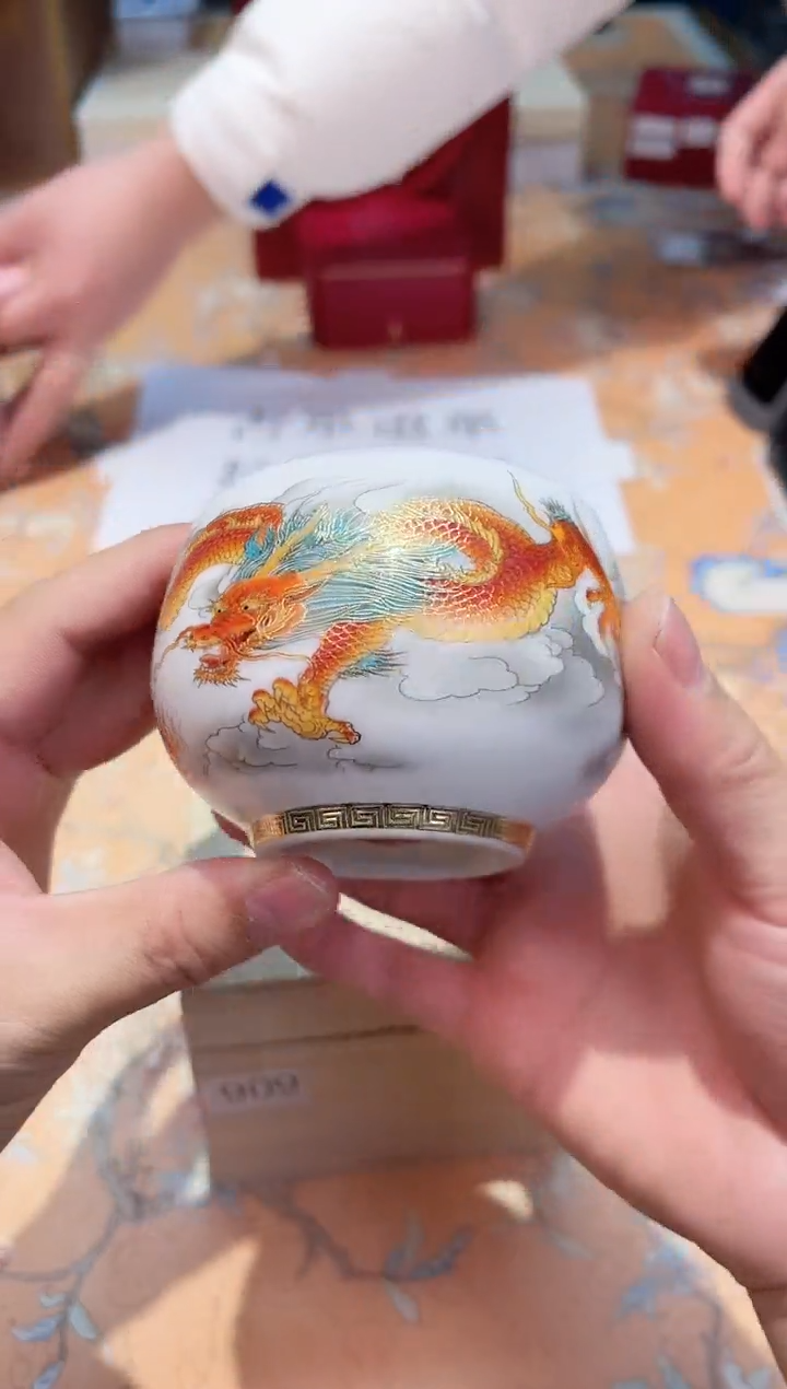 【闪购商品】瓷片083************