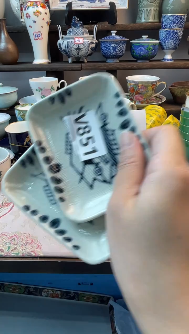 瓷片用****4V851不退不换.感谢理解