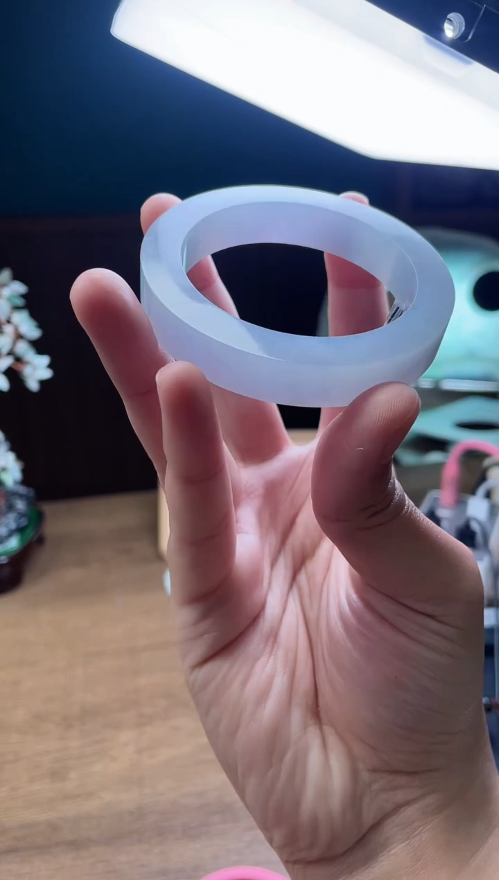 【闪购商品】定制翡翠手镯未镶嵌定制