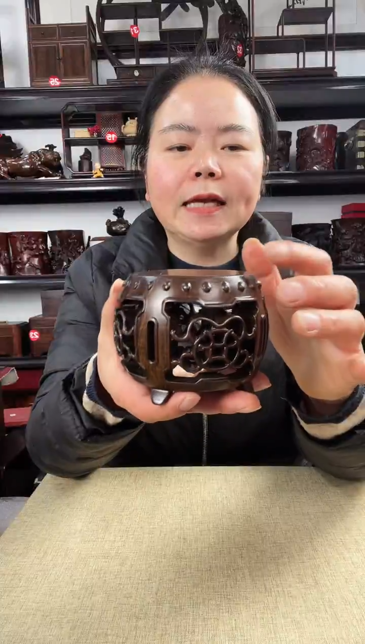 木新鼓老李红木工艺品