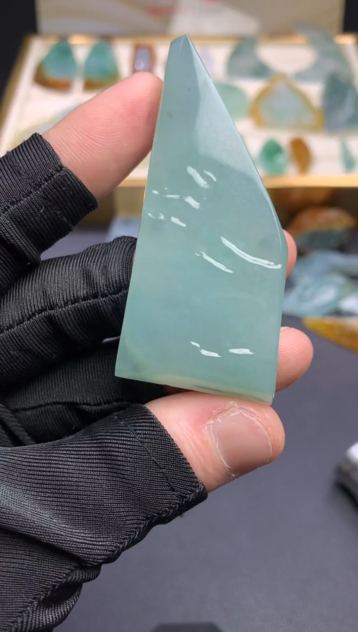 【闪购商品】定制翡翠未镶嵌