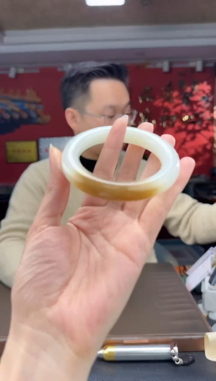 未镶嵌手镯和田玉且末糖白手镯54-61