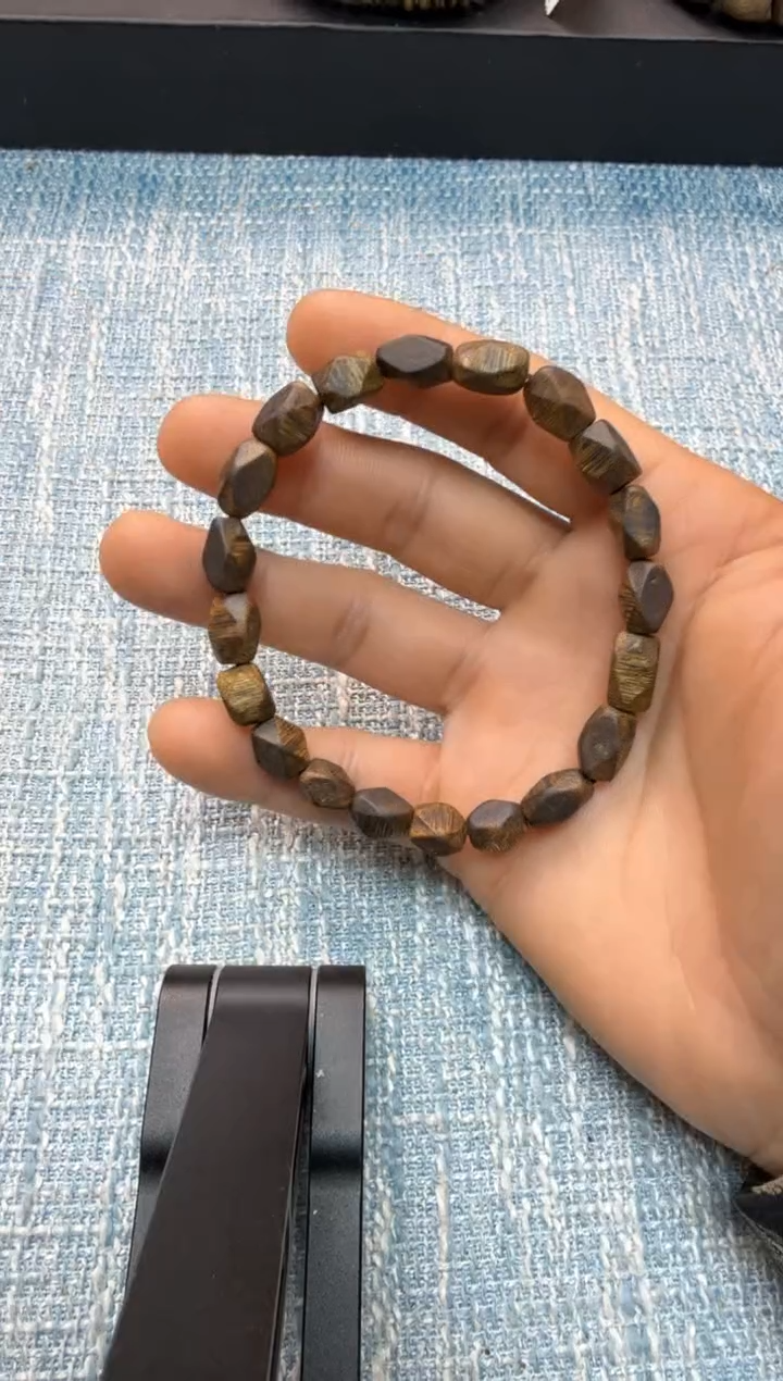 【闪购商品】沉香手串h1沉香单圈