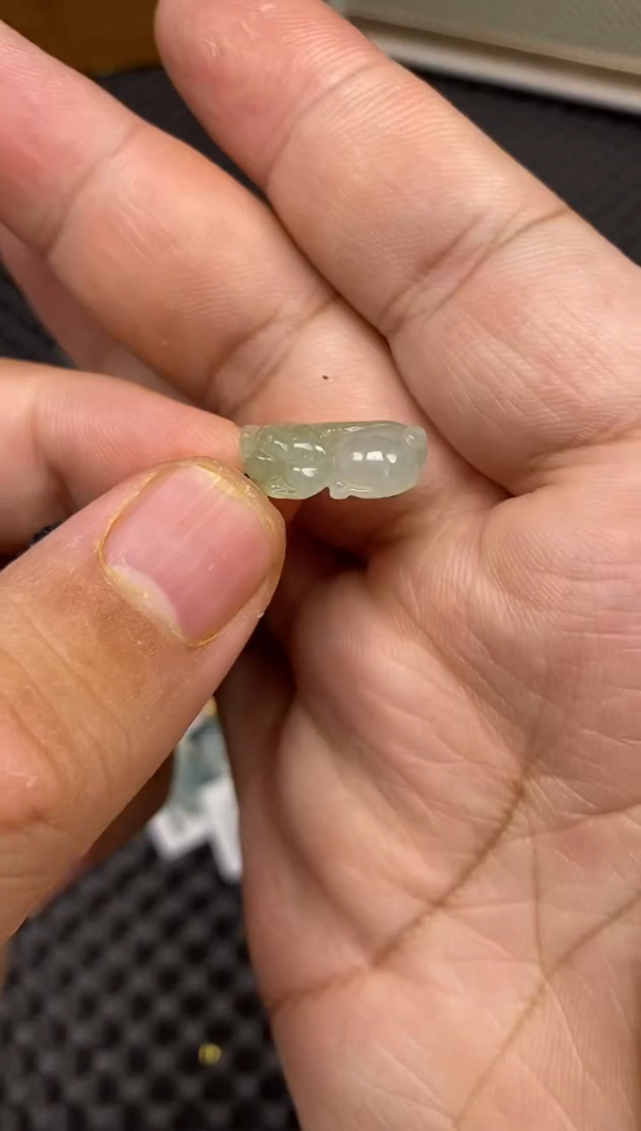 【闪购商品】翡翠吊坠(不含链)未镶嵌57006