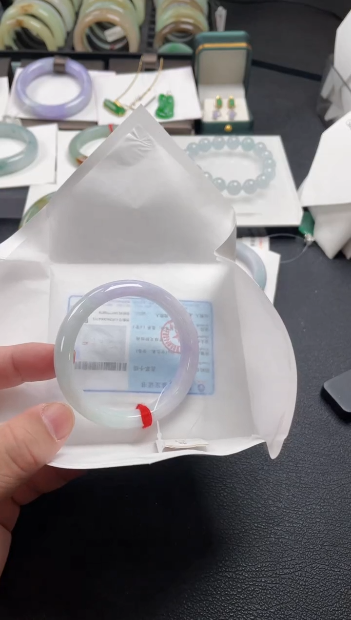 【闪购商品】翡翠手镯未镶嵌54圆条