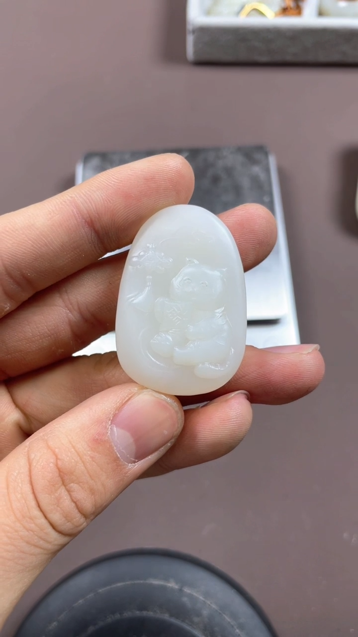 【闪购商品】和田玉颈饰未镶嵌1