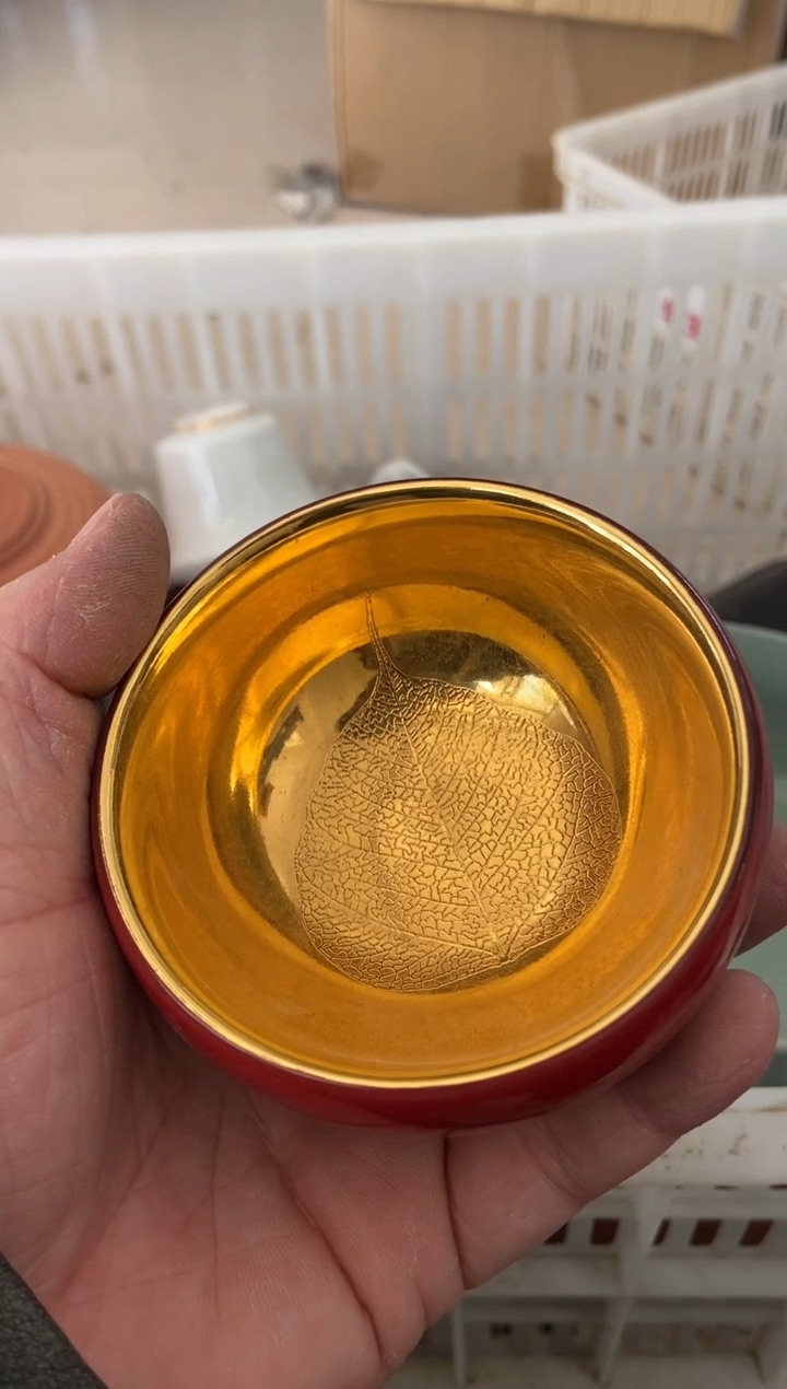 杯无运费险有瑕疵的摄影的产品有使用过的痕迹有点脏介意勿拍