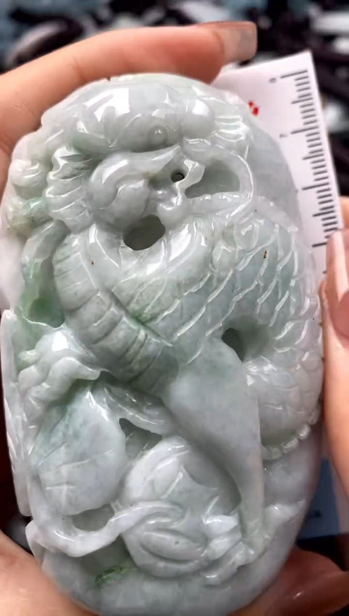 【闪购商品】翡翠未镶嵌吊坠(不含链)1
