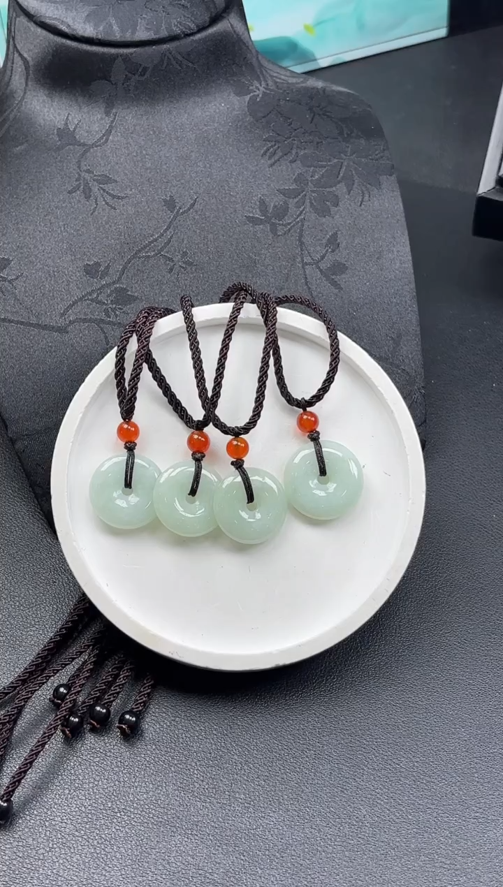 【闪购商品】翡翠颈饰未镶嵌F41-656 平安扣多样性发一