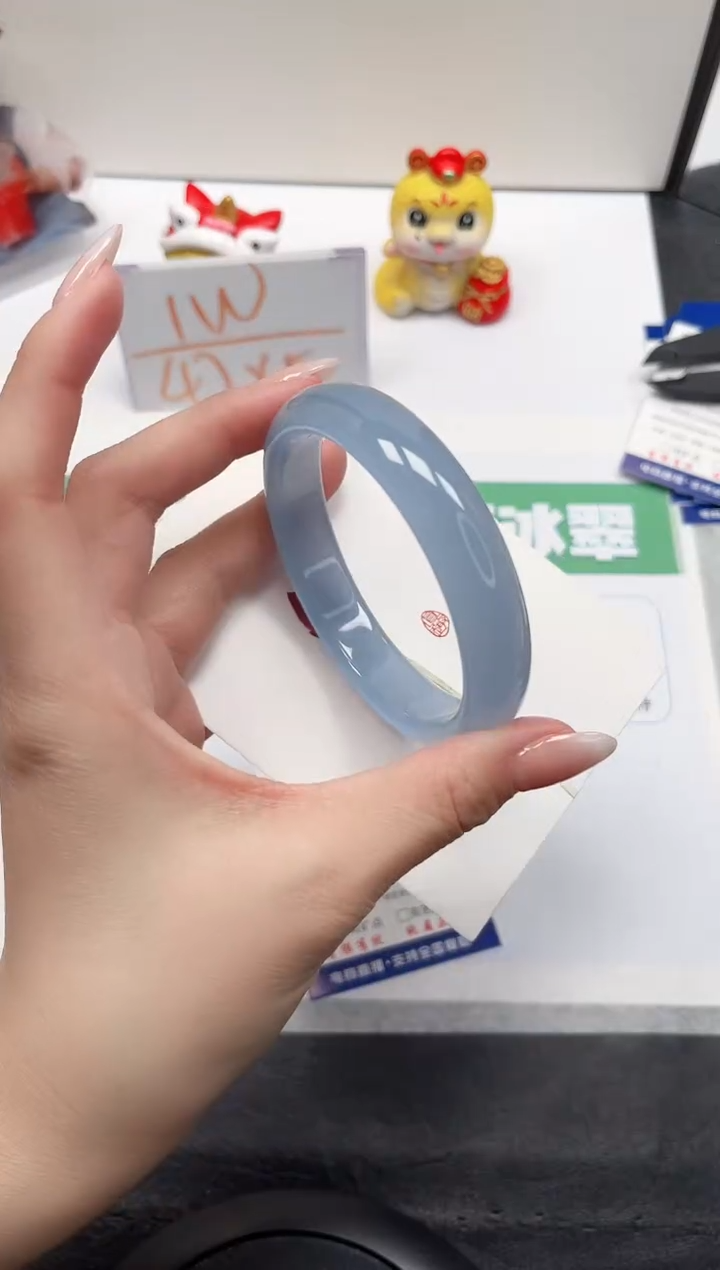 【闪购商品】石英质玉手镯未镶嵌320-62.6