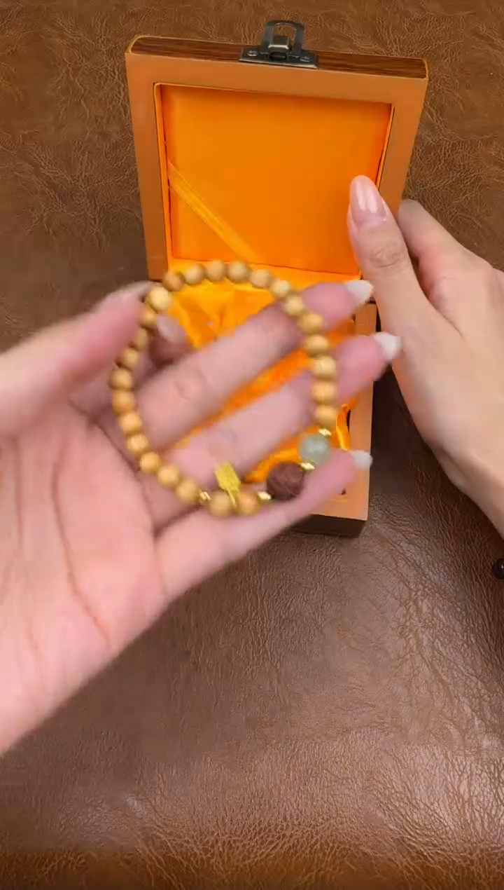 墨韵阁文玩崖柏链接-@@sp055