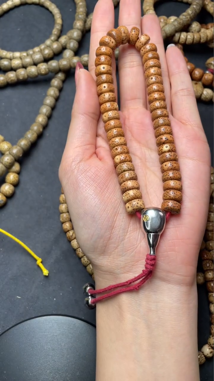 【闪购商品】星月菩提手串精工级浅珀药片11*6手持