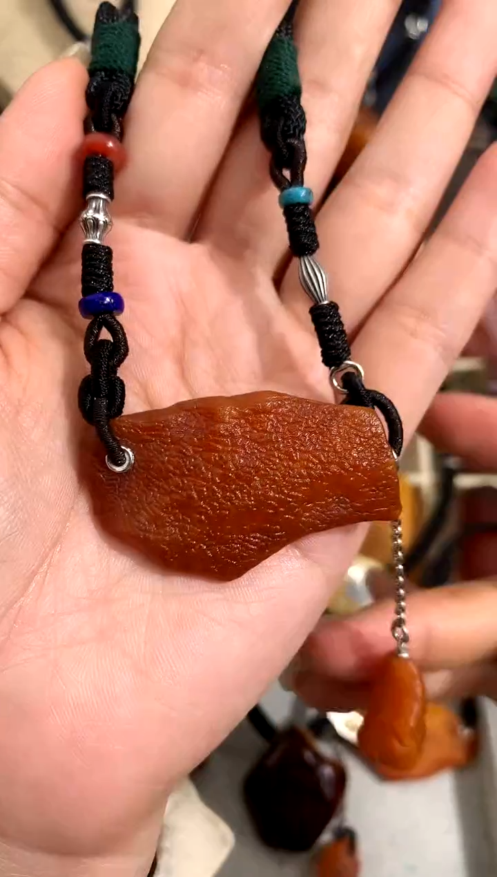 【闪购商品】蜜蜡裸石未镶嵌似玉