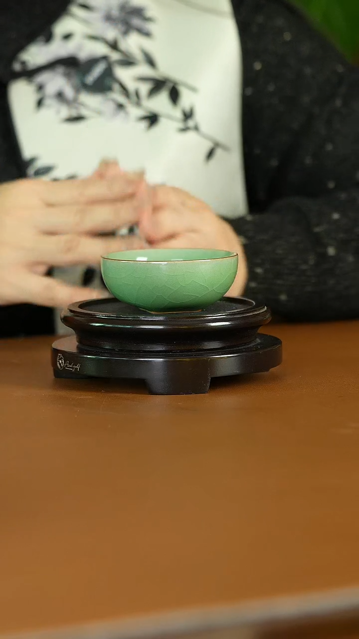 梅子青全开片普洱杯