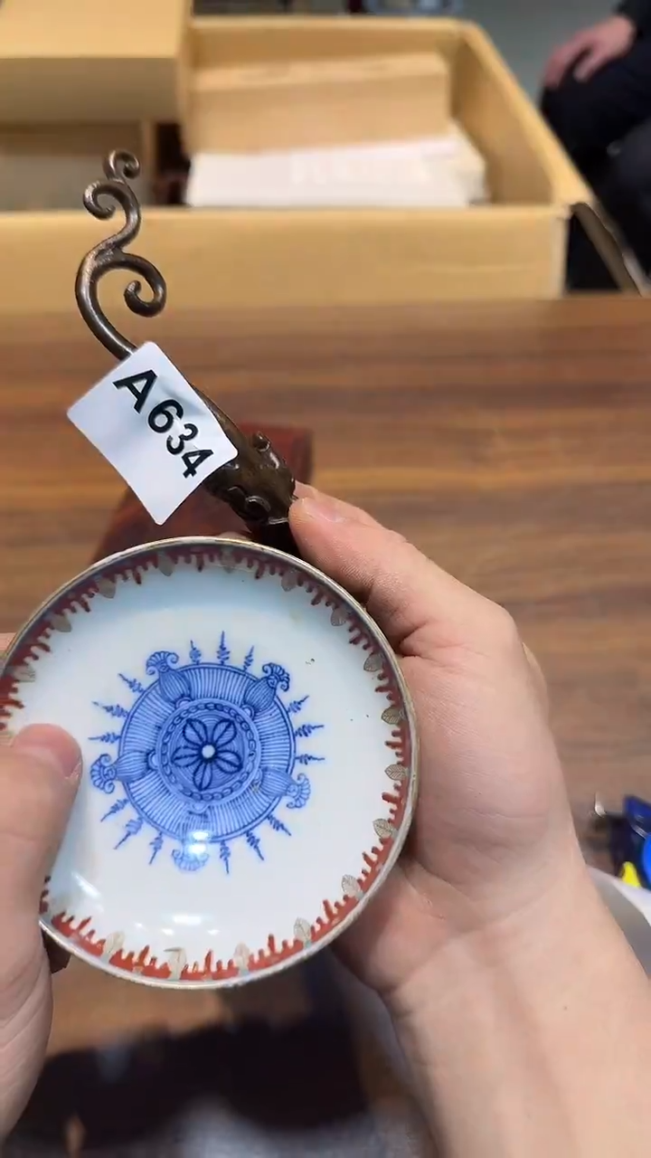 瓷片糖*哈哈哈哈哈哈634