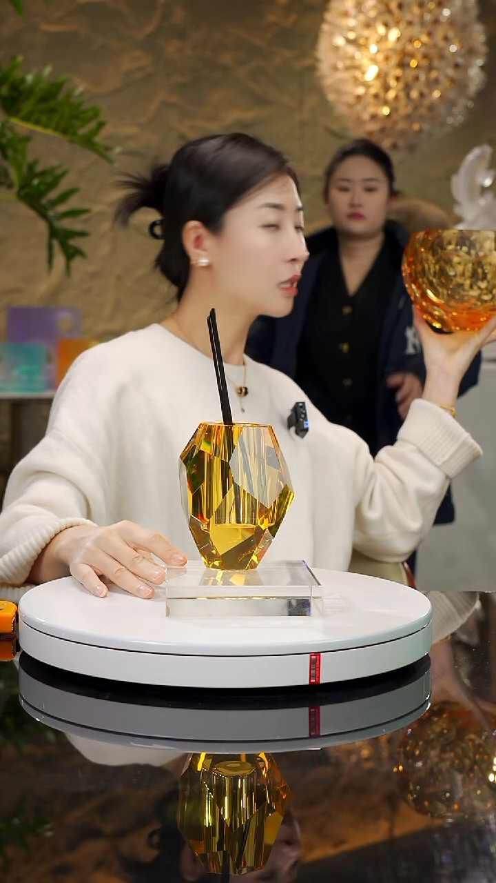 【闪购商品】瓷片钻石切割琥珀金香薰瓶