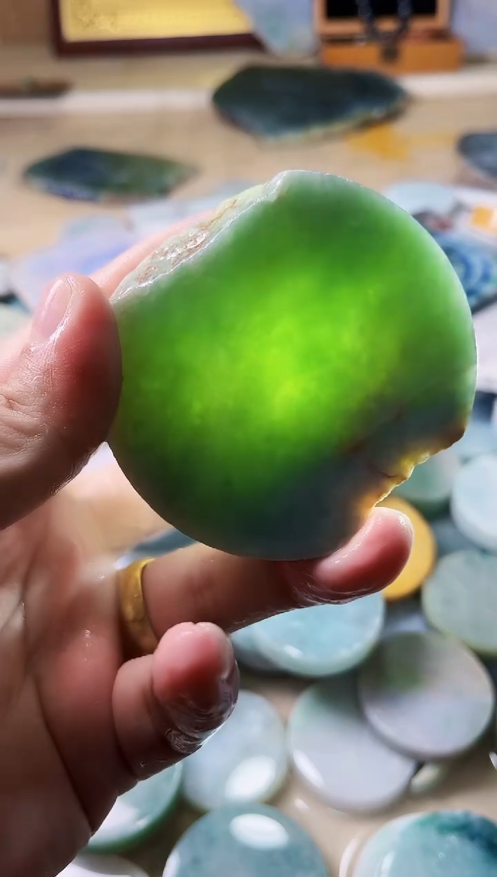 【闪购商品】翡翠挂件未镶嵌翡翠A货郭壹787