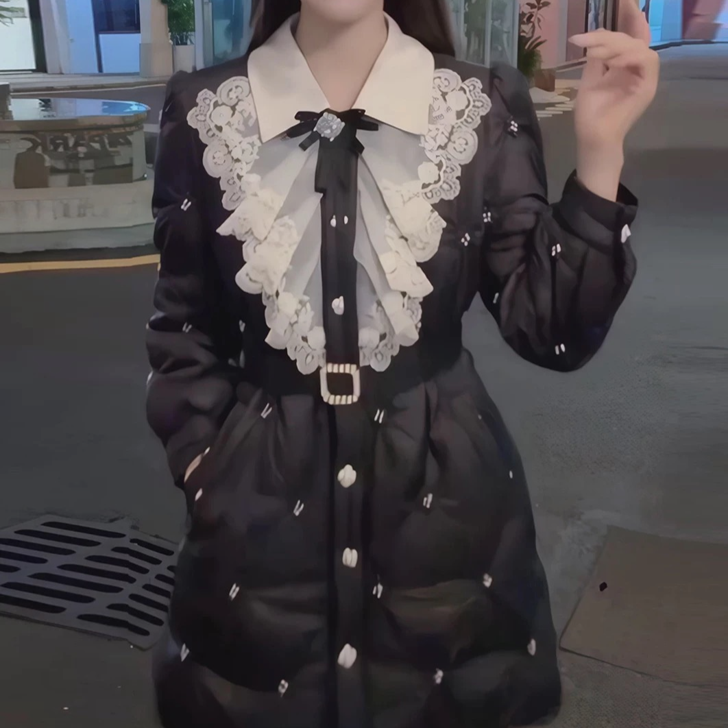 【晨浠定制】新款法式蕾丝领花朵羽绒连衣裙外套8065
