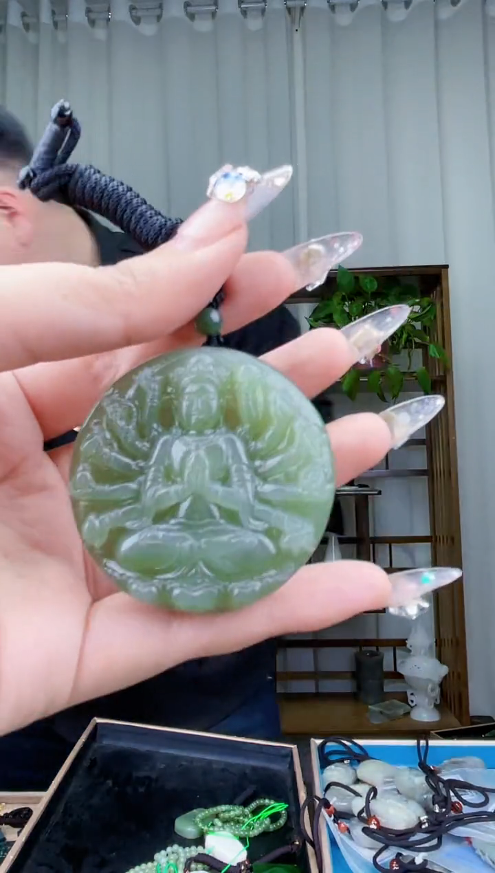 【闪购商品】和田玉挂件未镶嵌拍一发一，多样性发货！