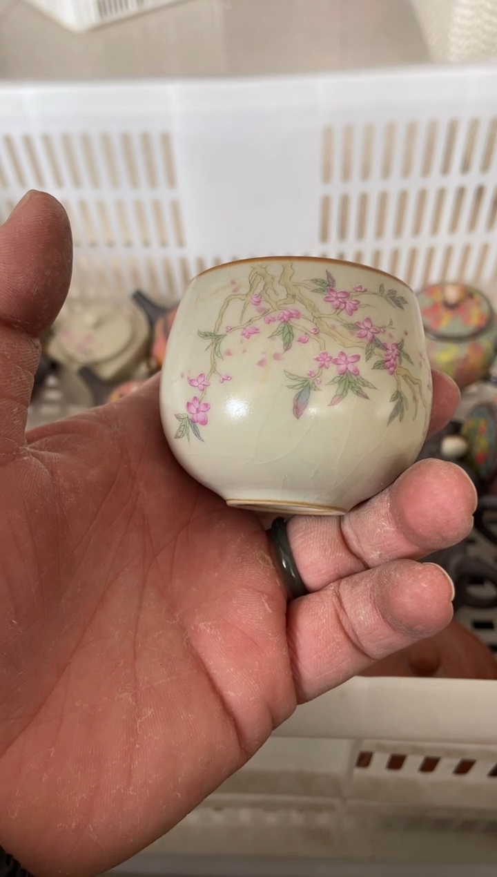 杯子瓷无运费险有瑕疵的摄影的产品有使用过的痕迹有点脏介意勿拍