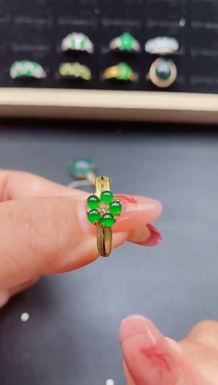 【闪购商品】翡翠戒指银S925镶嵌5080505