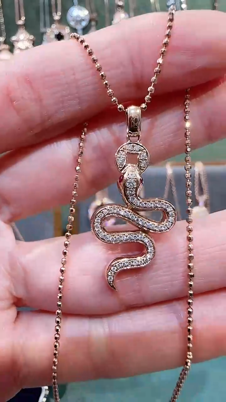 【闪购商品】钻石吊坠(不含链)18K金镶嵌18K金钻石蛇蛇吊坠