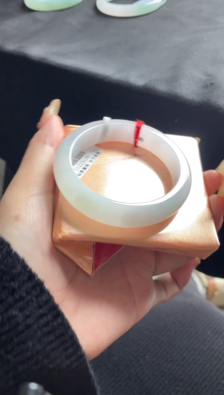 未镶嵌手镯翡翠三天鉴赏期