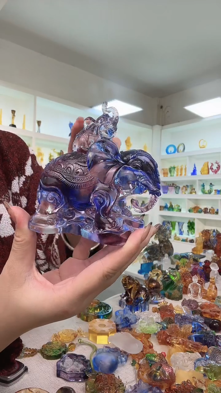 手工艺品琉璃大像