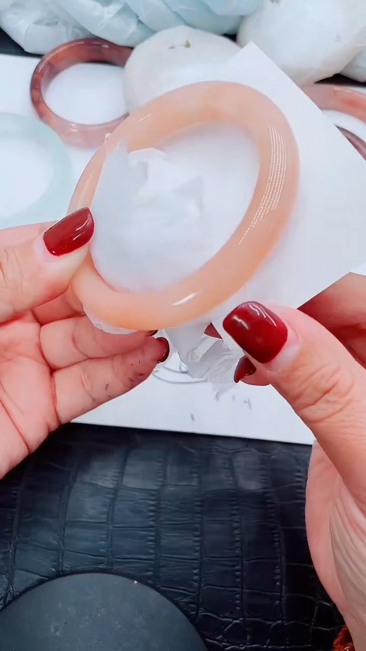 【闪购商品】石英质玉手镯未镶嵌R219-58-59