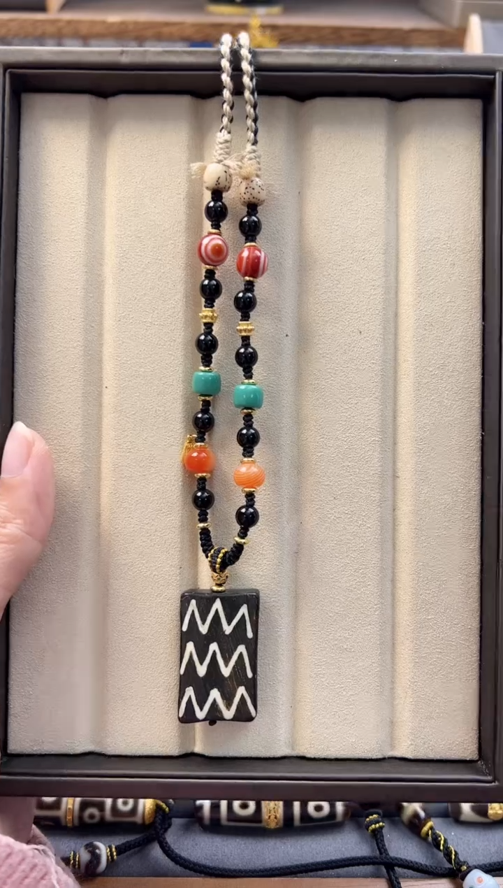 【闪购商品】玛瑙颈饰银S925镶嵌手链