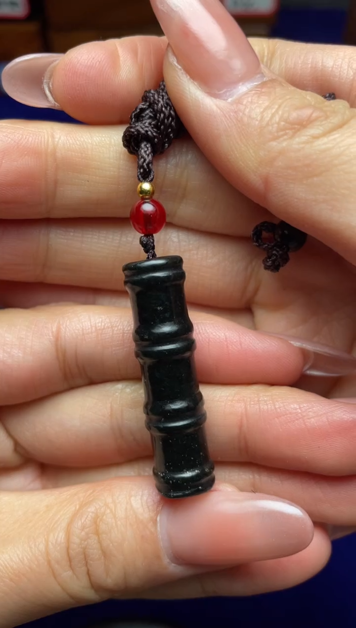 未镶嵌和田玉挂件包****司和田玉