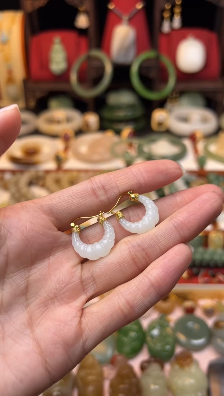 【闪购商品】和田玉耳饰18K金镶嵌1