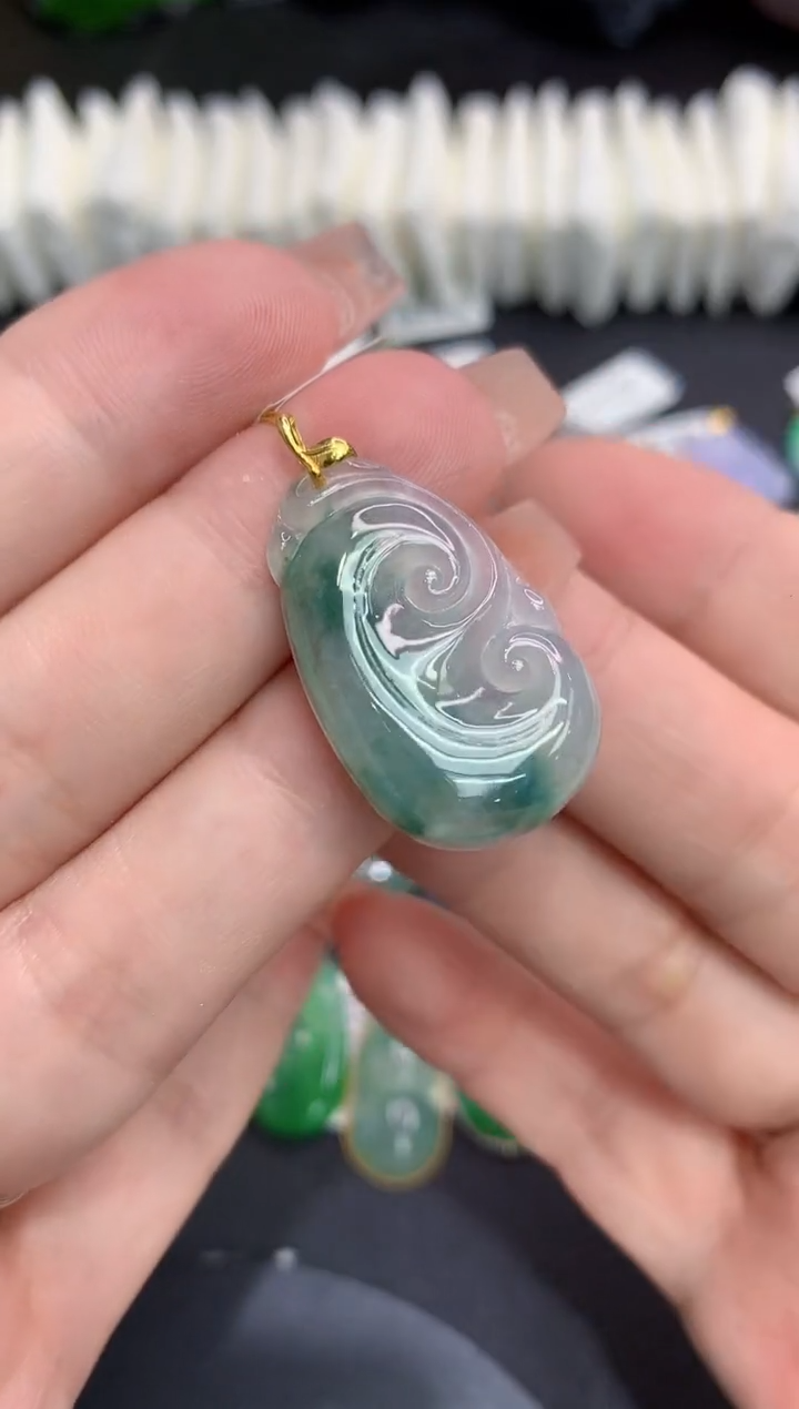 吊坠(不含链)18K金镶嵌翡翠1111111111