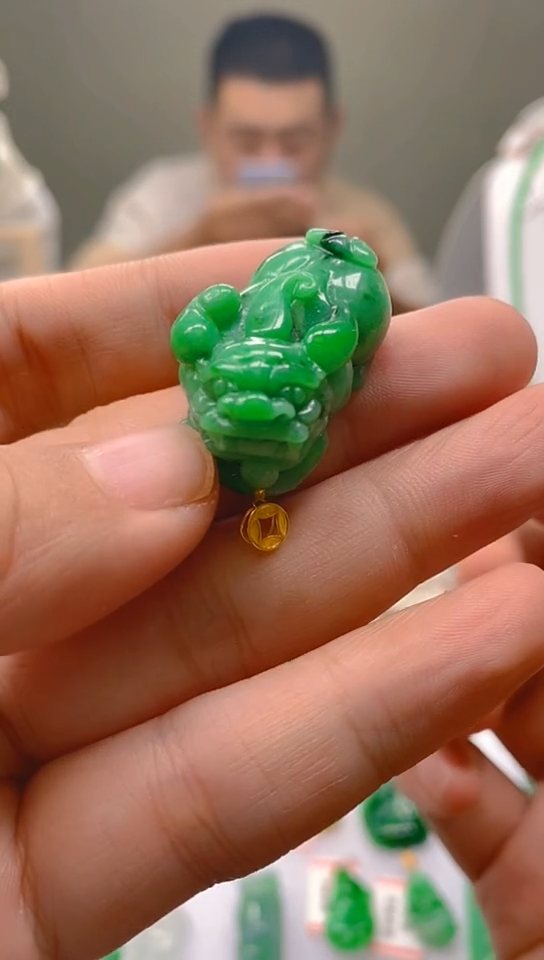 【闪购商品】翡翠颈饰18K金镶嵌新号开播，全场乱卖