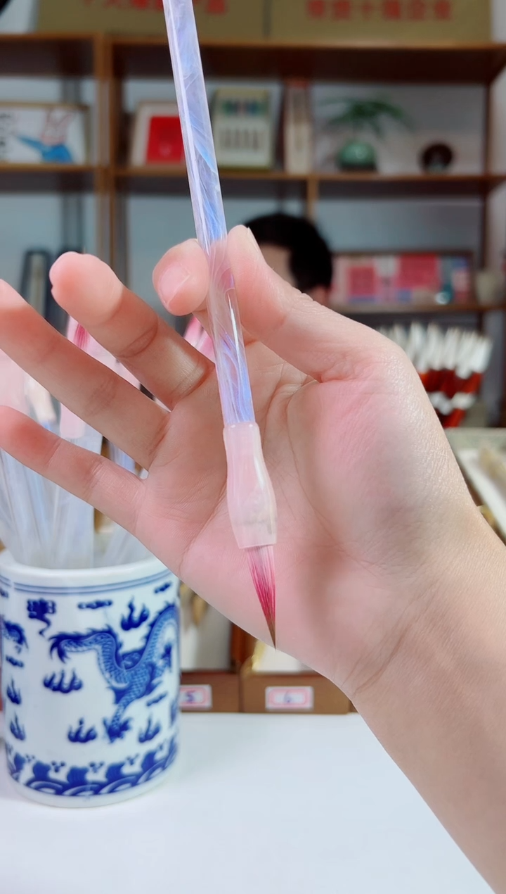 亚克力粉色粉毛兼毫出锋2.6