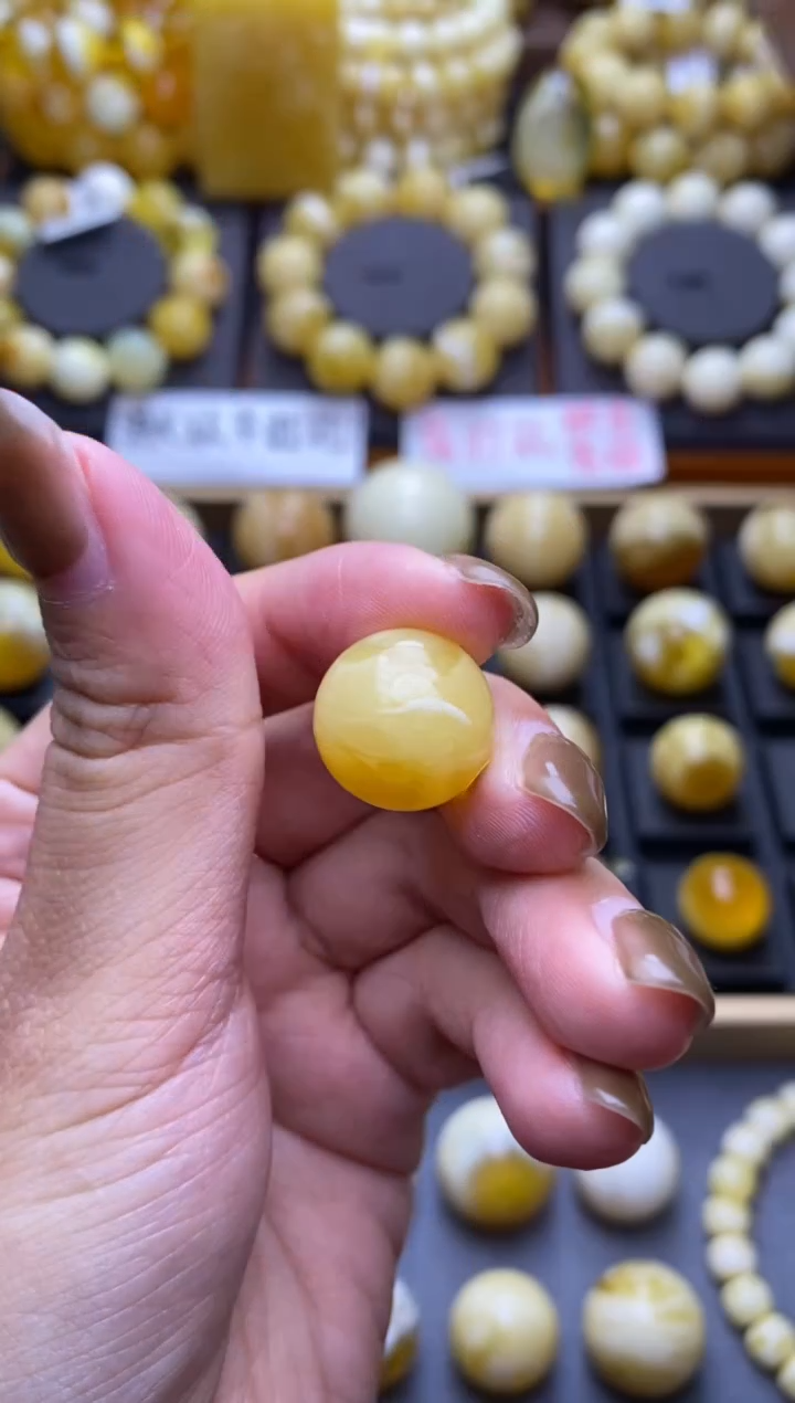 【闪购商品】琥珀裸石未镶嵌大小姐珠宝严选35